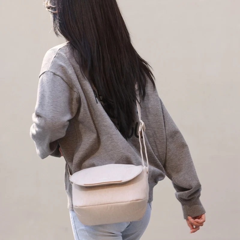 Ulanzi F01 Camera Sling Bag 19