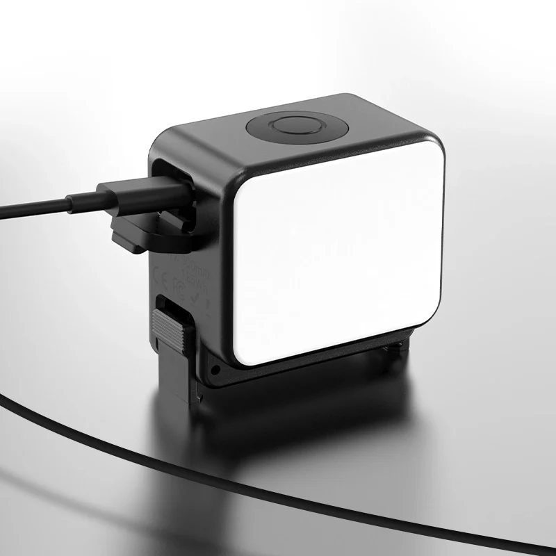 Ulanzi LM18 Mini LED Video Light for DJI Osmo Action 4, 3 & DJI Osmo Pocket 3 7