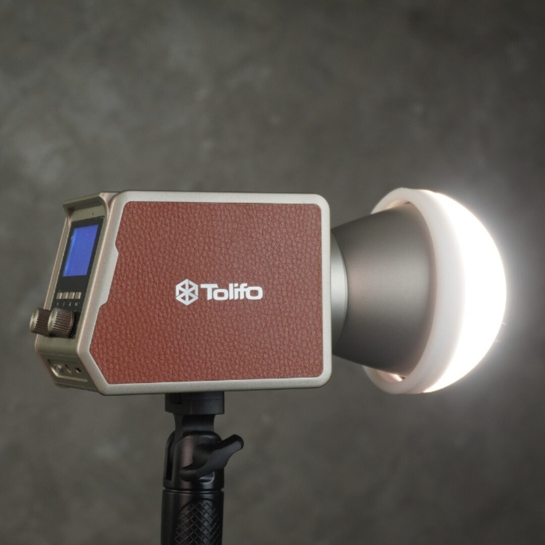 ชุดเซ็ตไฟคู่ 200W Tolifo PL100B Professional Lighting Kit ไฟถ่ายภาพ ไฟถ่ายวีดีโอ ไฟไลฟ์สด