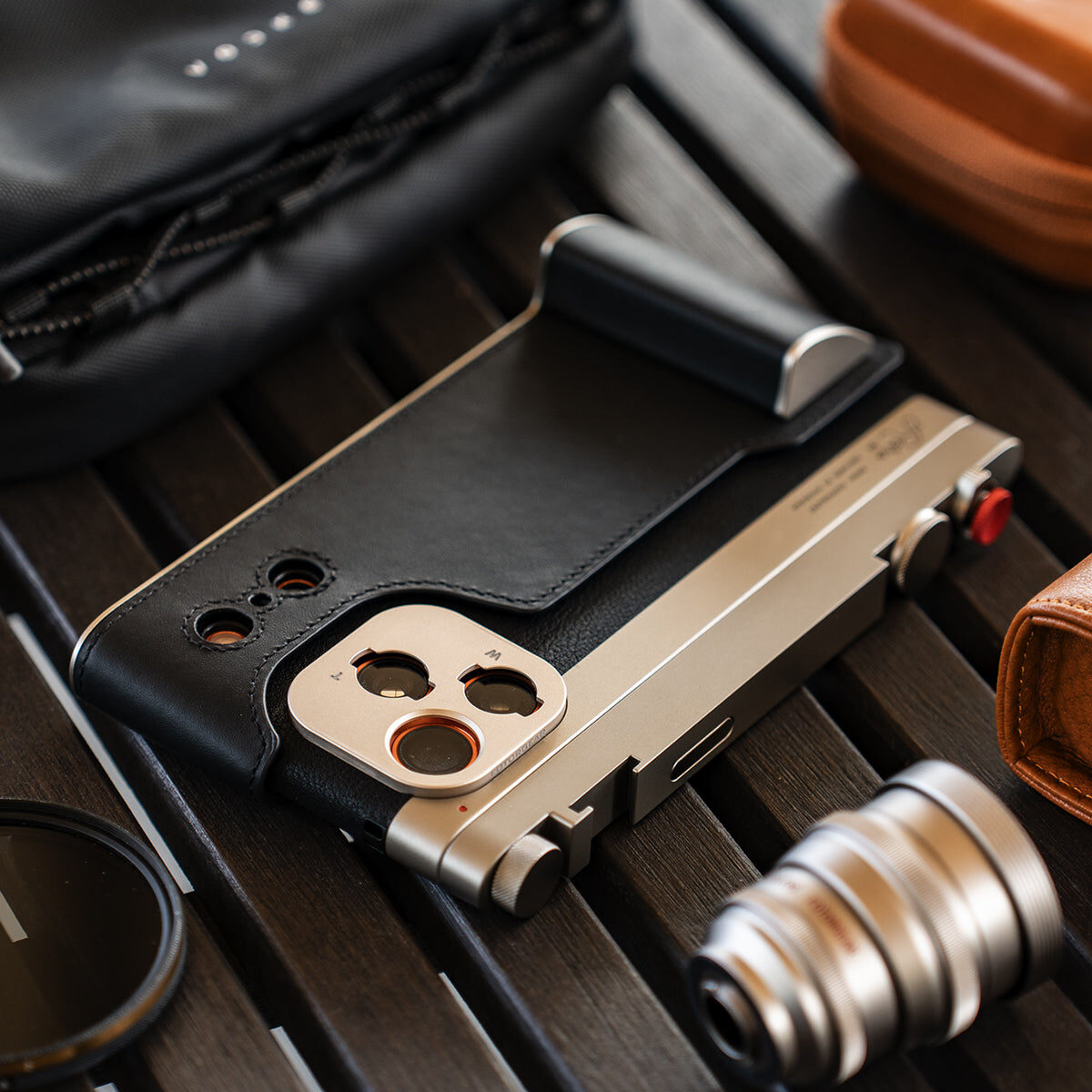 Fotorgear iphone 17 series retro photography kits