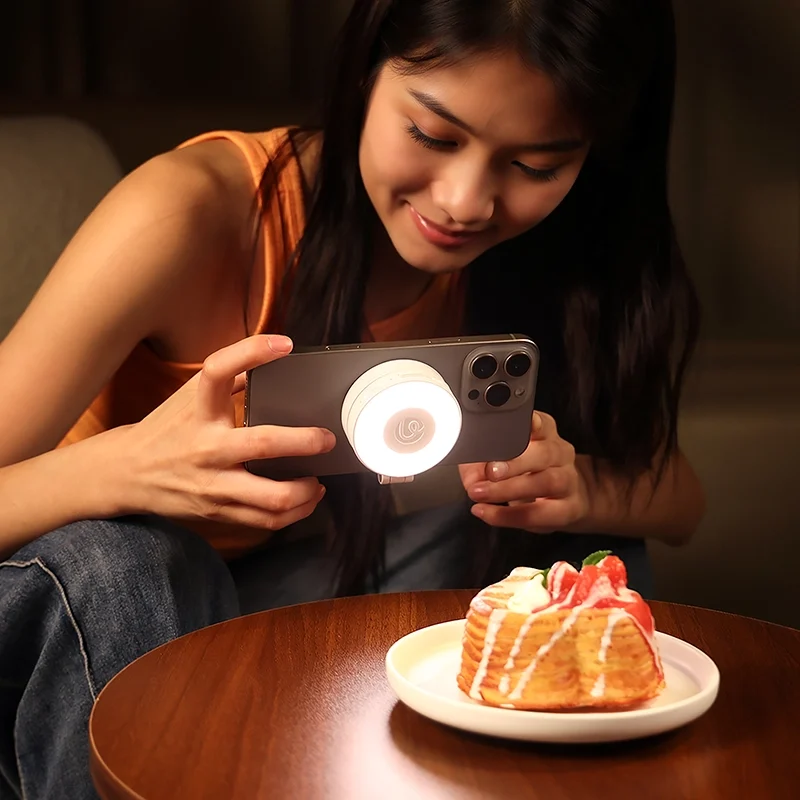 Ulanzi LM23 Magnet Light Selfie 13