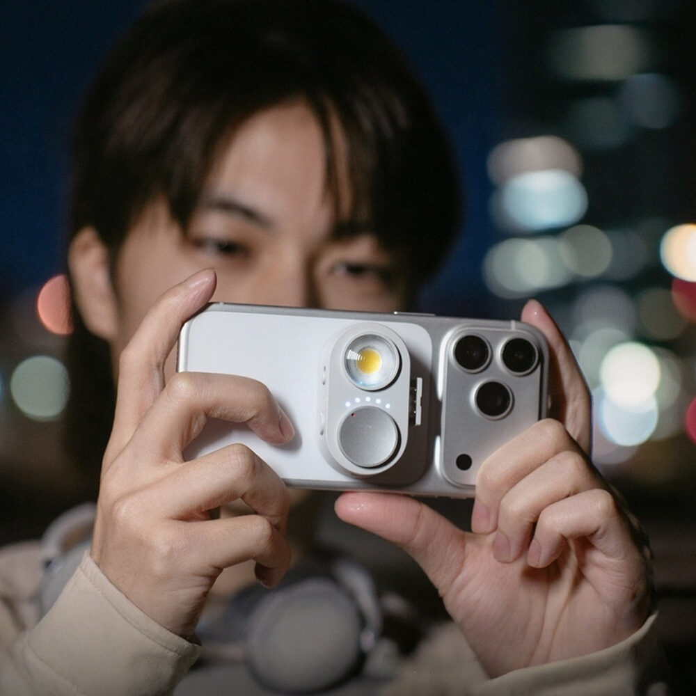 Fotorgear MagSafe 15W Selfie COB Flash Light with Cold Shoe (21)