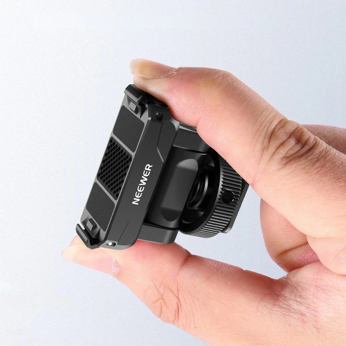 Neewer AC072 Quick Release Cold Shoe Adapter for DJI Action 6 (10107974EU) (15)