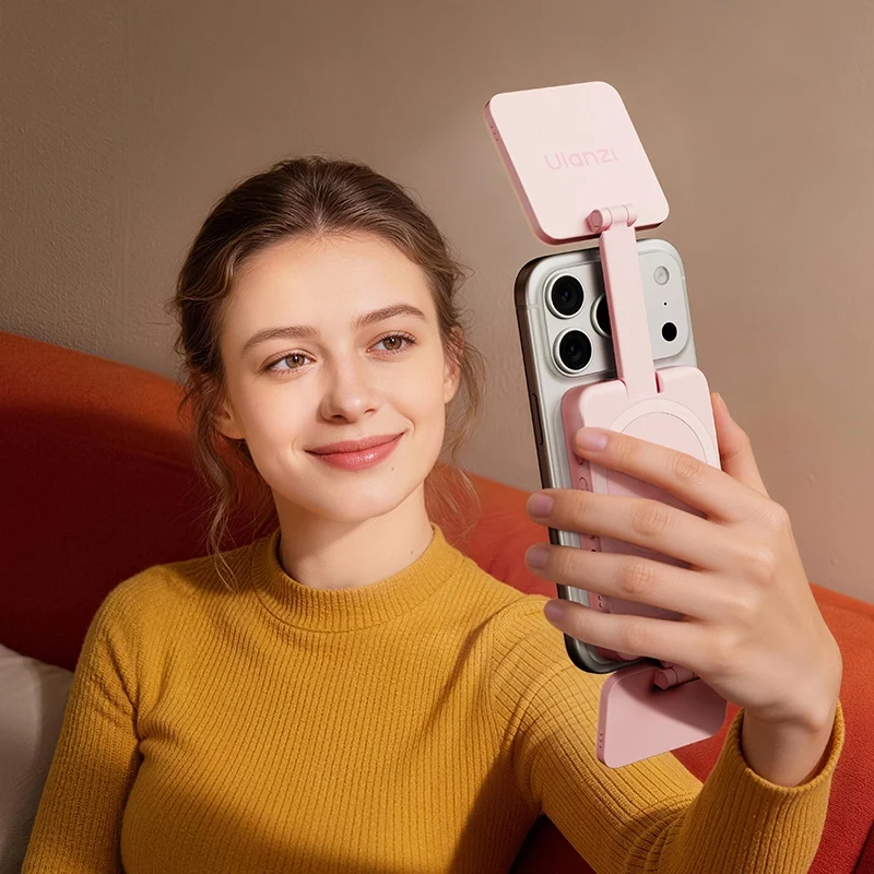 Ulanzi GL01 GlowUp Fill Light Selfie Magsafe_3_ Ulanzi GL01 GlowUp Fill Light Selfie Magsafe 3