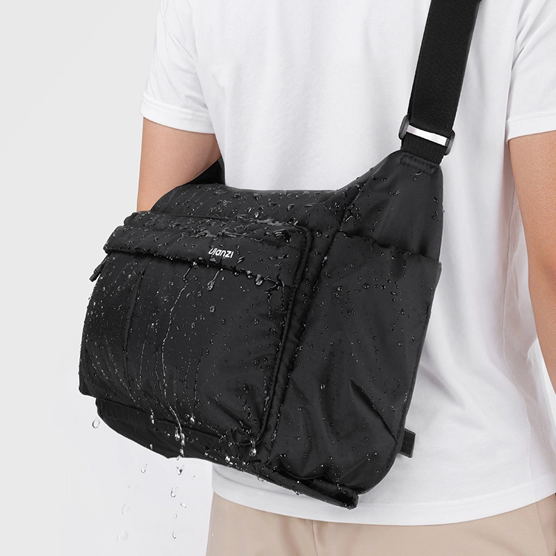 Ulanzi U023 Camera Shoulder Bag_17_ Ulanzi กระเป๋ากล้อง U023 Camera Shoulder Bag กระเป๋าสะพายข้าง ความจุ 13L ใส่โน้ตบุ๊ก 14 นิ้วได้